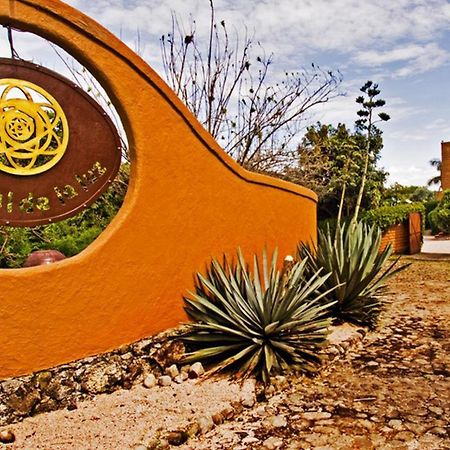 Hostal De La Luz - Spa Holistic Resort เตโปซตลัน ภายนอก รูปภาพ