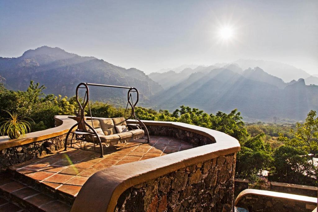 Hostal De La Luz - Spa Holistic Resort เตโปซตลัน ภายนอก รูปภาพ
