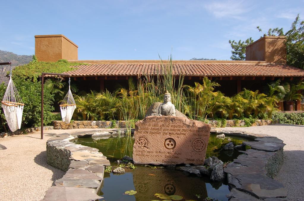 Hostal De La Luz - Spa Holistic Resort เตโปซตลัน ภายนอก รูปภาพ